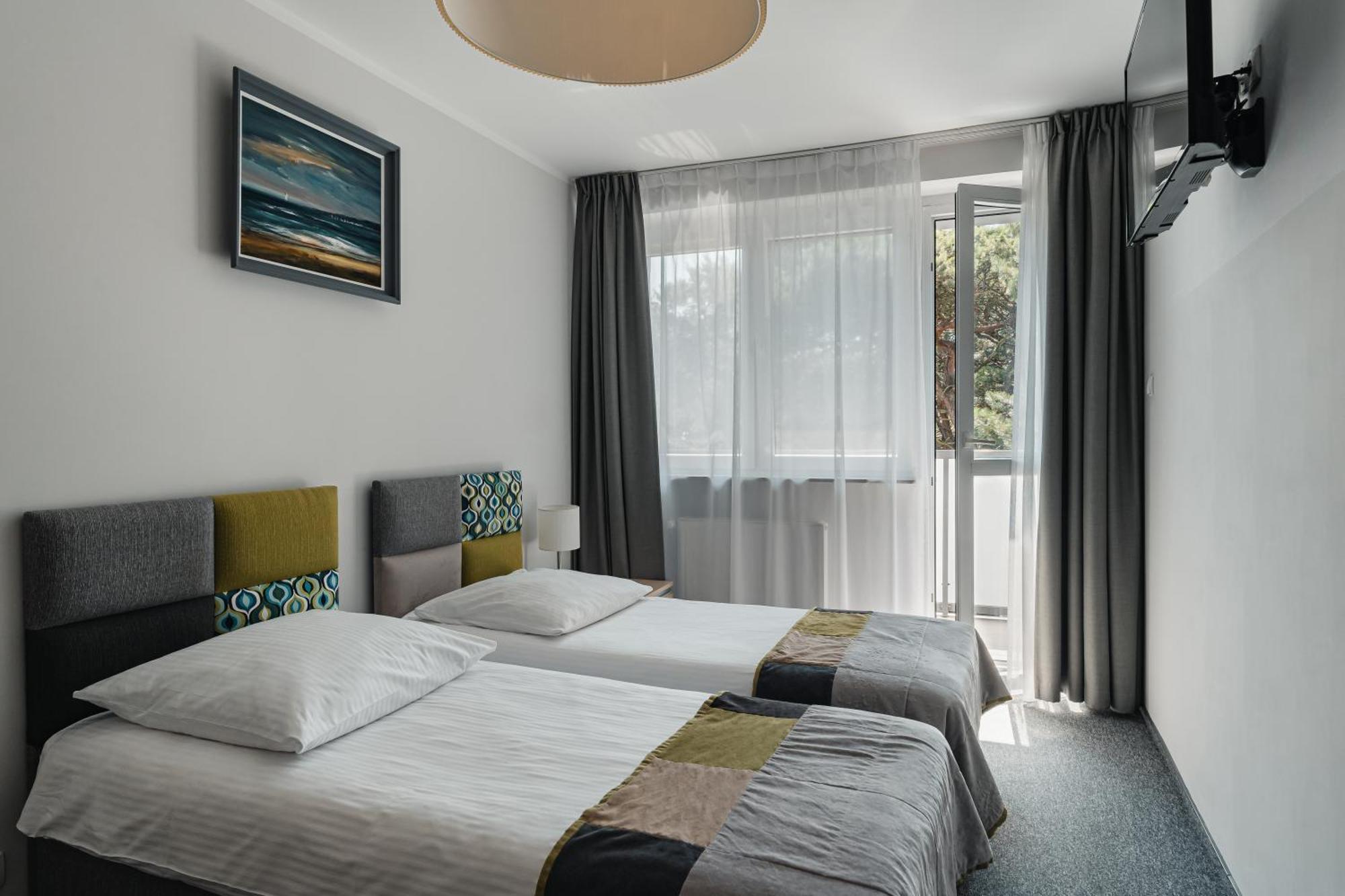 Osrodek Delfin Rewita Hotell Jurata Exteriör bild